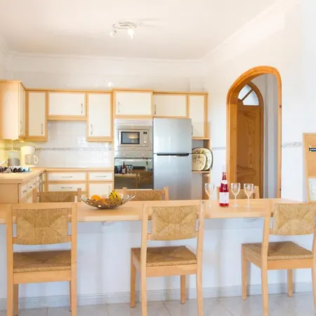 Puerto Del Carmen Sleeps 12 With Pool Air Con And Wifi *